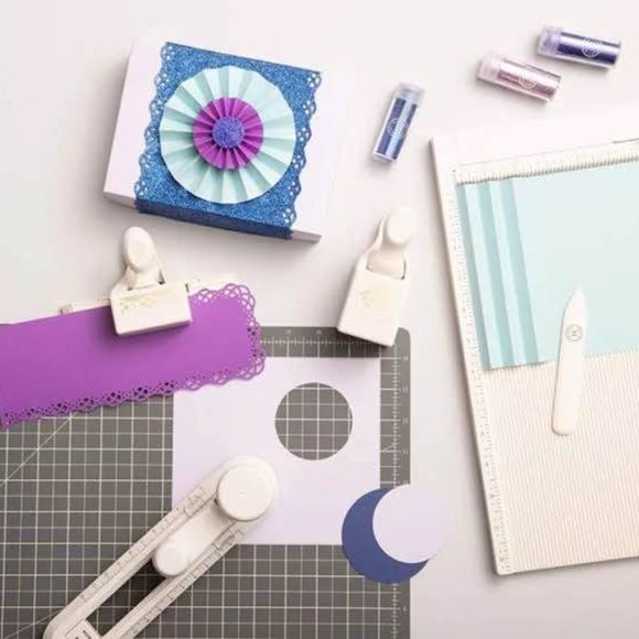 Martha Stewart Scoring Board and Envelope Maker - Picture 6 of 9